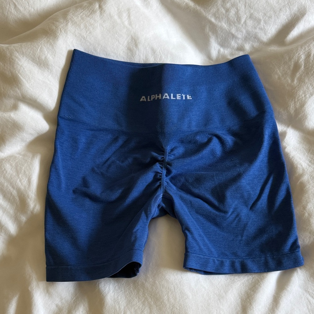 Alphalete Amplify Short
